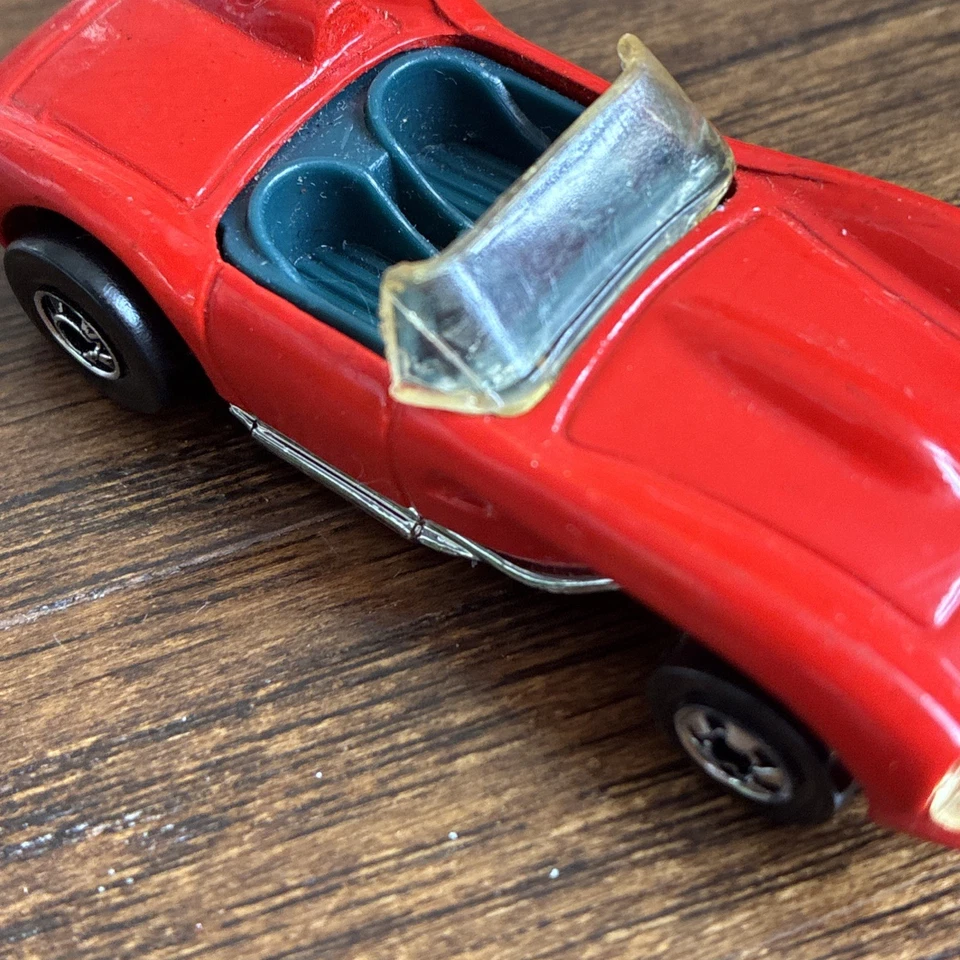 Hot Wheels Ferrari 250 Testa Rossa Convertible Red Vintage 1990 - Image 4 of 4