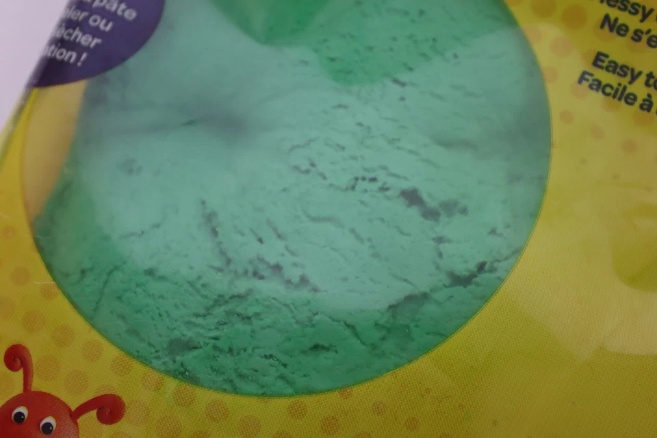 Сумка Crayola Model Magic 4 унции зеленая - Изображение 4 из 4