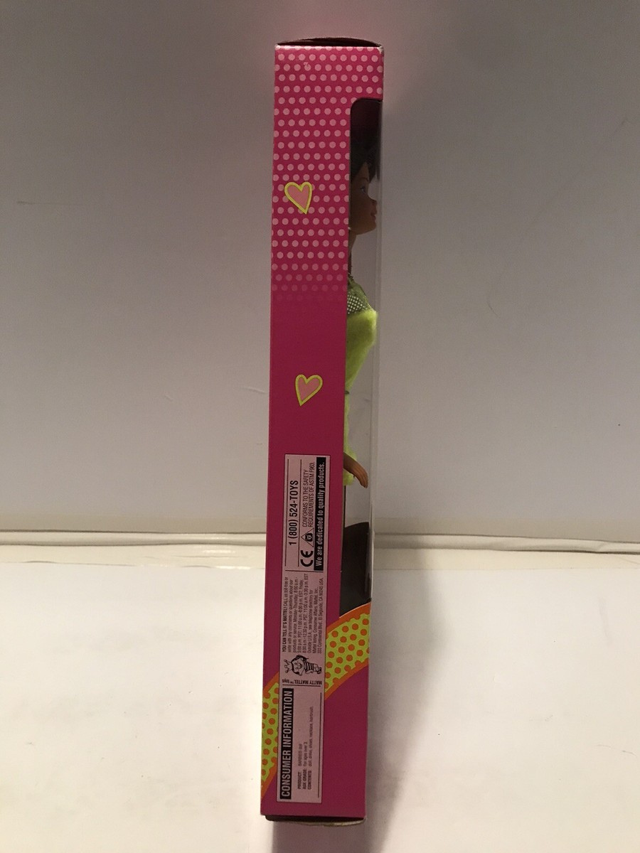 HLD VTG 1997 Mattel 18610 Sweetheart Barbie Valentines Love