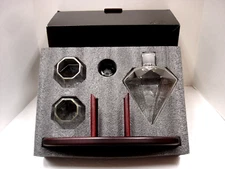 Diamond Decanter by The Wine Savant 2 GLASS / WOOD STAND / ORIGINAL BOX