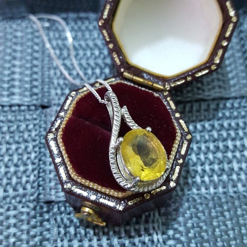 925 Sterling Silver Necklace, Genuine Lemon Quartz Pendant, 18" Chain, Teardrop - Picture 4 of 7