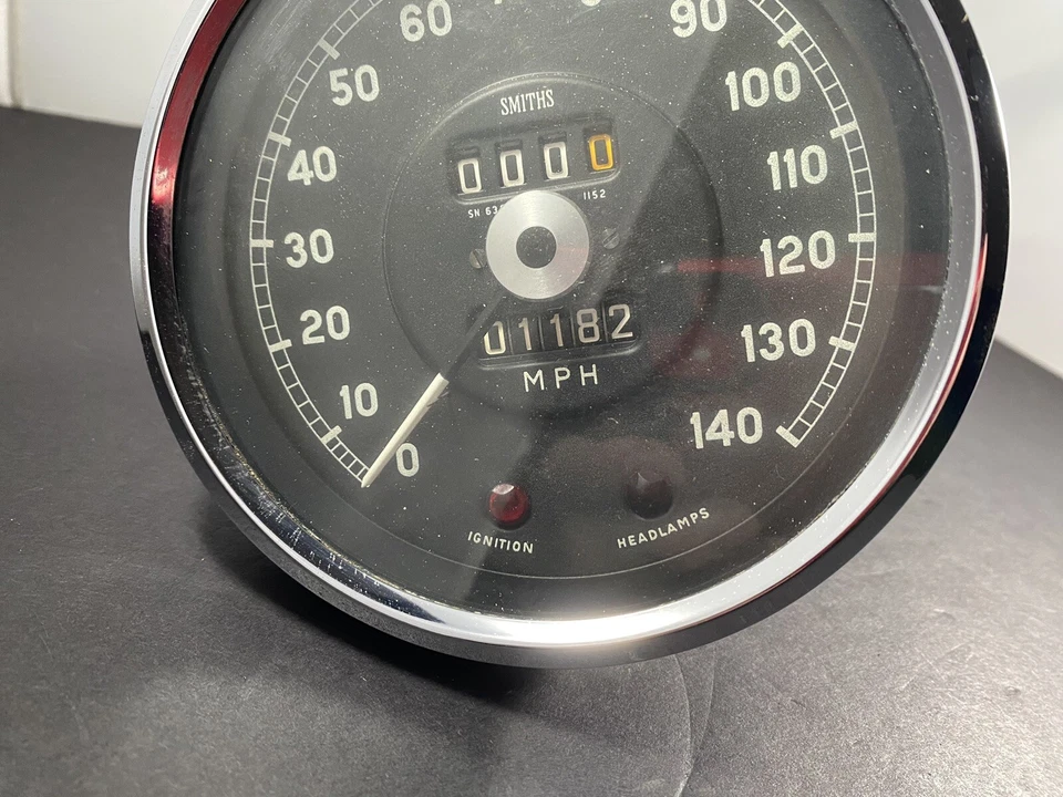 1963-1964 Jaguar 3.4 и 3.8 литровый спидометр SN 6326/12 - Изображение 2 из 4