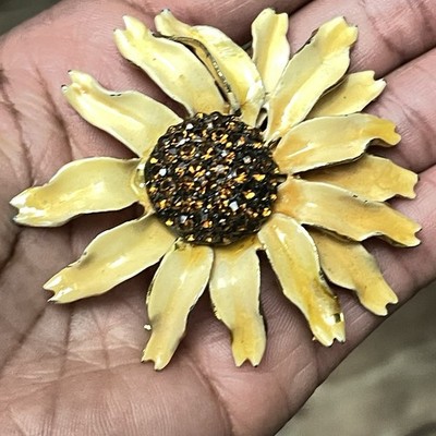 Vintage Signed BSK Orange Rhinestone Peach/Pale Yellow Flower Enamel Brooch Pin