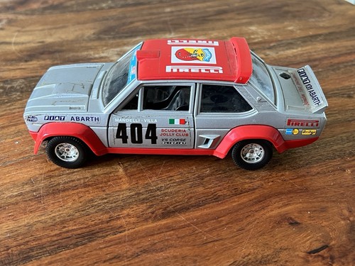 VINTAGE BURAGO 1:24 DIECAST FAIT 131 ABARTH RALLY & AUDI QUATTRO CARS GOOD USED - Imagen 8 de 13