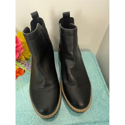 Dolce Vita Black Chelsea Platform Ankle Booties with Tan Sole