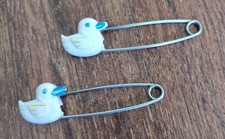 Vintage Duck Diaper Safety Pins Set Of 2 White  Blue Made In Japan