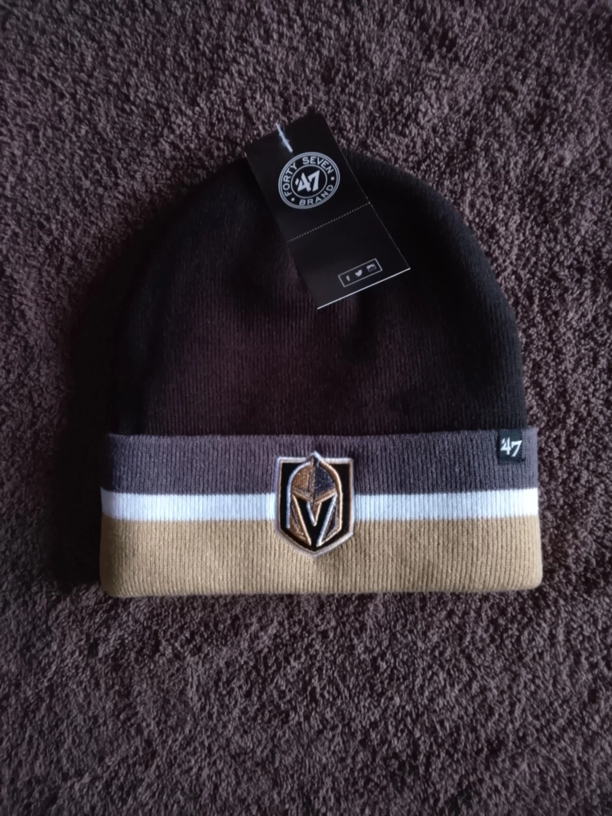 Vegas Golden Knoghts NHL Beanie Hat Multicoloured. New With Tag Still On