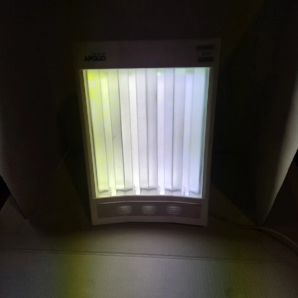 Ionizador Apollo Sun Touch Plus NV1100 terapia de iones de luz depresión estacional SAD Foto 2 de 4