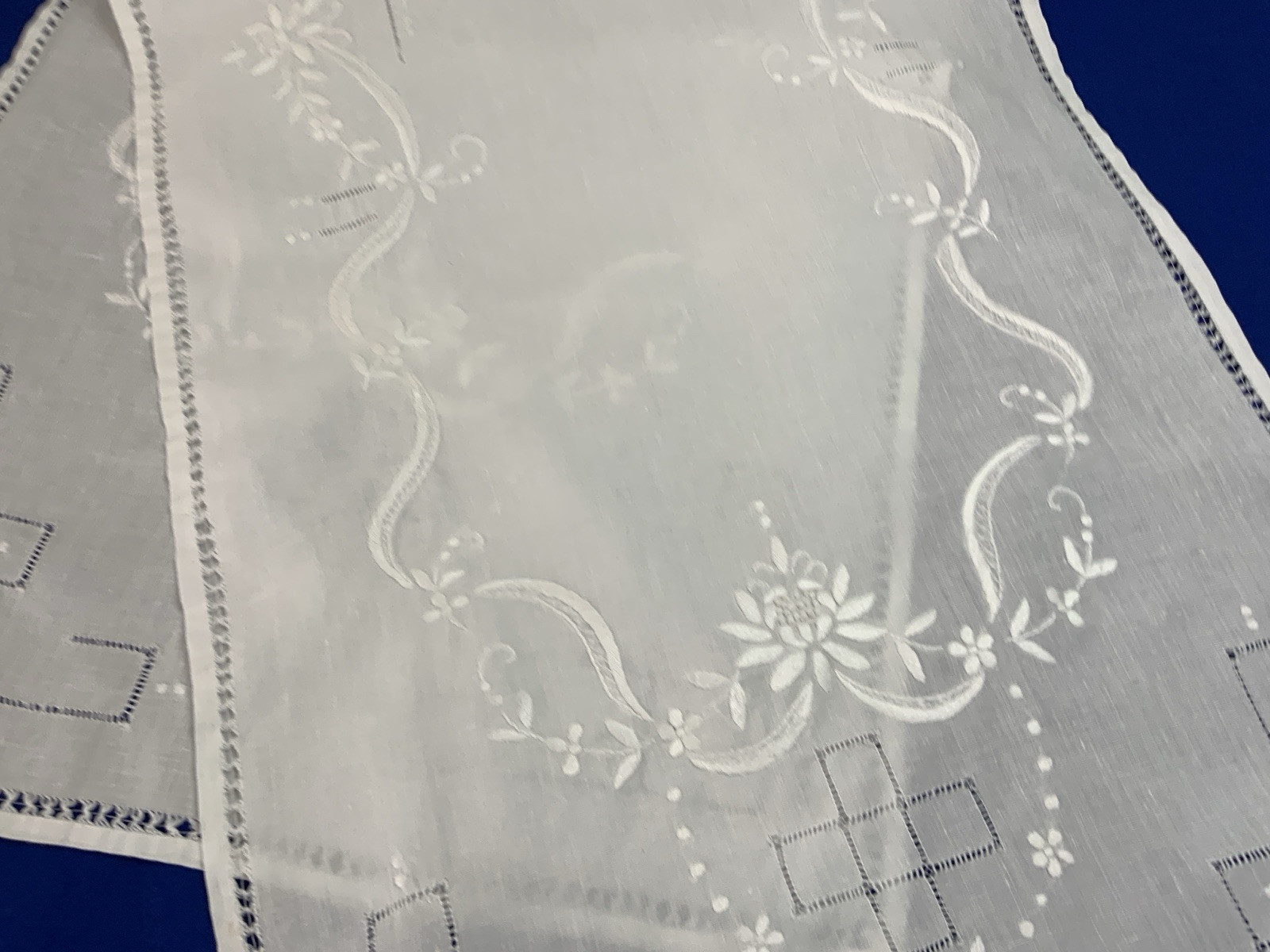 Vintage Dresser Scarf Or Table Runner, Flower & Dot Embroidery, Linen, White