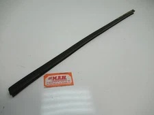 DOOR PANEL MOLDING GLASS WINDOW SEAL RIGHT SIDE TOP INNER fit COBALT COUPE 05-10