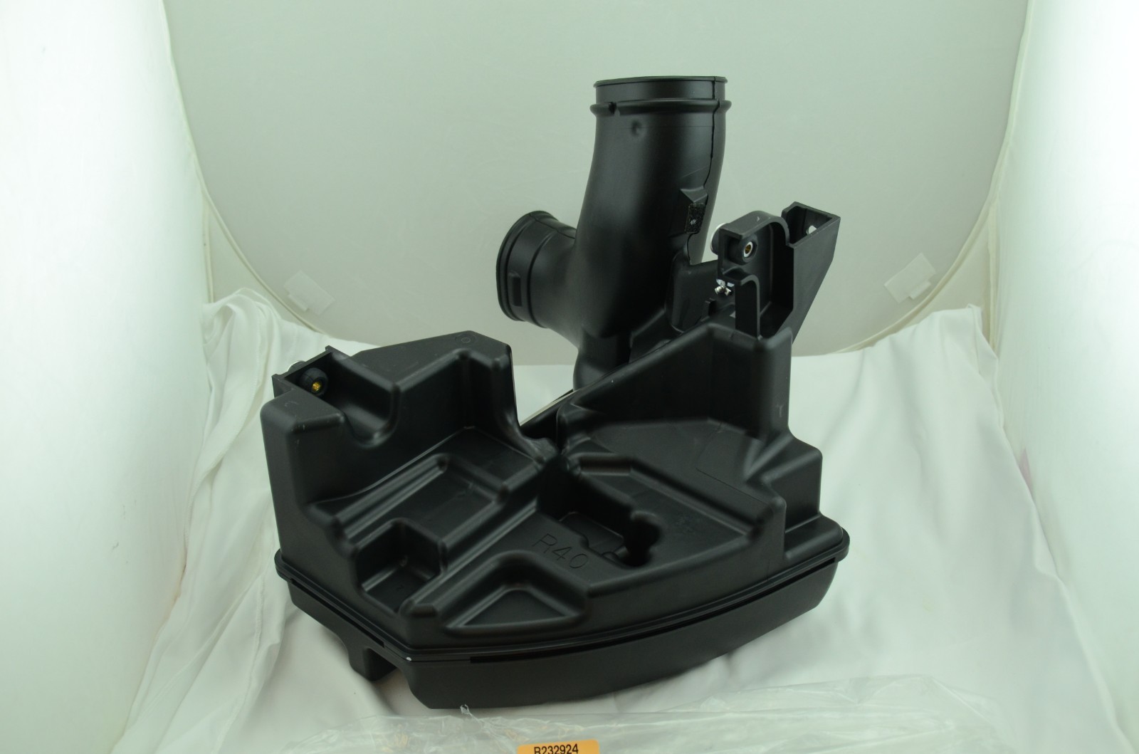 NEW Genuine OEM 20082012 Honda Accord Resonator Chamber Assembly 17230