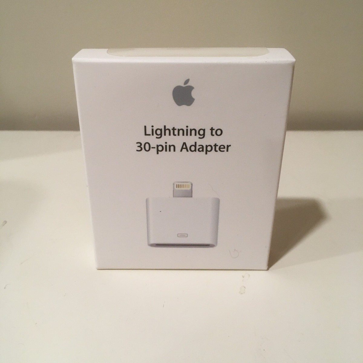 Genuine Apple Lightning to 30-pin Adapter MD823ZM/A OEM