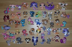 Huge Lot of 50 Littlest Pet Shop With Lots of Accessories LPS Rare