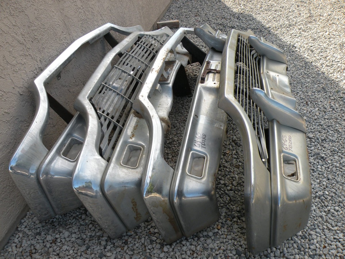 X THUNDERBIRD FRONT NEW TRIPLE CHROME PLATED BUMPER 64-65