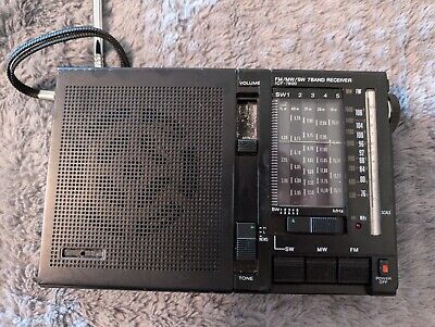 Vintage Sony ICF-7600 7 Band Receiver Radio MW/SW FOR PARTS Vintage Sony ICF-7600 7 Band Receiver Radio MW/SW FOR PARTS