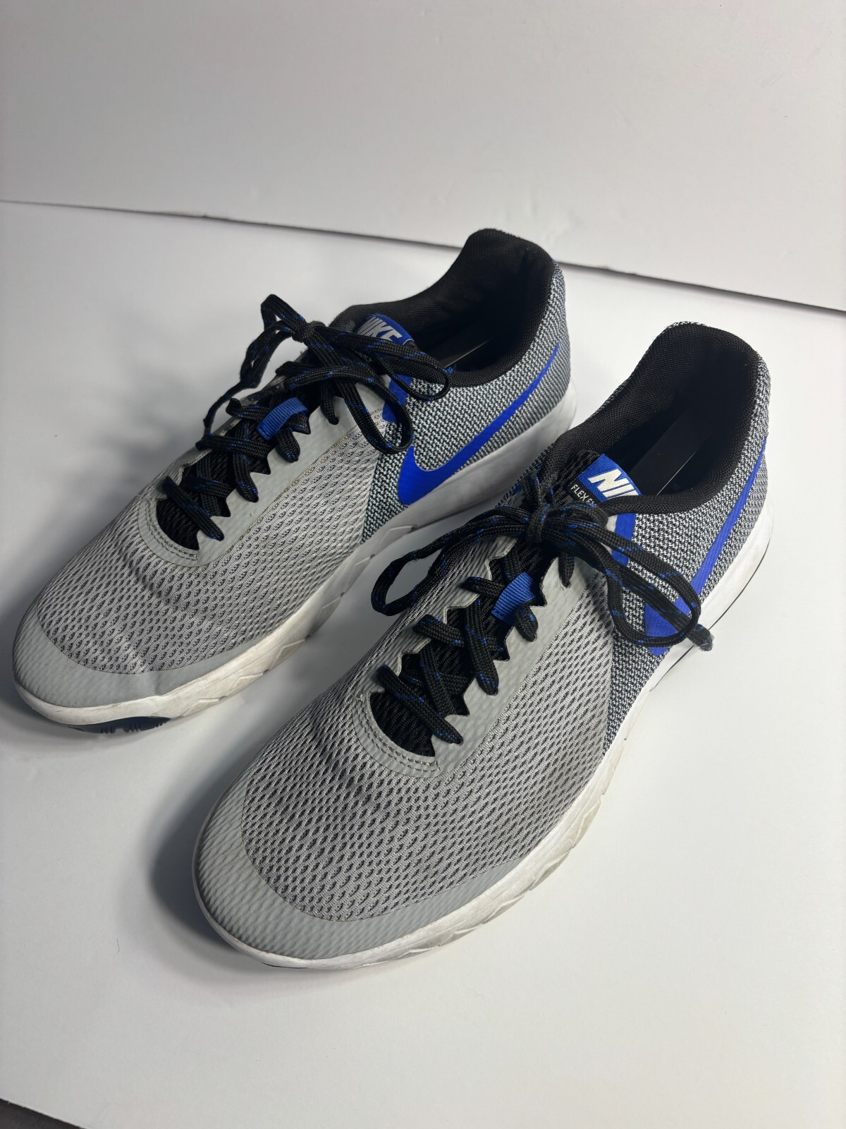 SAOLA Nike Flex Experience RN 5 Sneakers Running Uomo Taglia 10.5 Grigio Lupo 844514 004