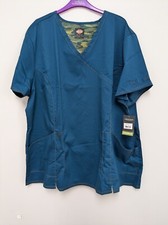 Dickies Essence Scrub Top, Size 4 XL, Color Caribbean Lower Front Vents