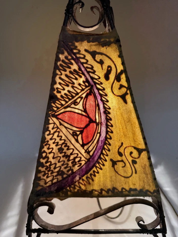 Lámpara de mesa/henna marroquí de piel de cabra/henna hecha a mano de colección hierro forjado multicolor Foto 4 de 4