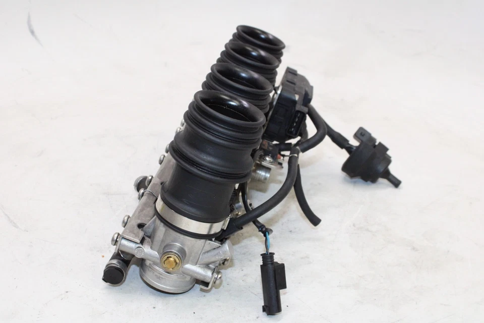 03-04 BMW K1200GT K41 OEM THROTTLE BODY BODIES - Image 4 of 4