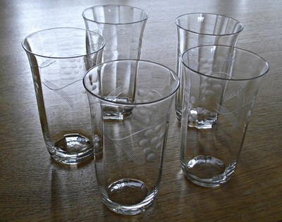 5 schöne alte Wasser / Saft Kristall Wellenglas geschliffen - Top Zustand