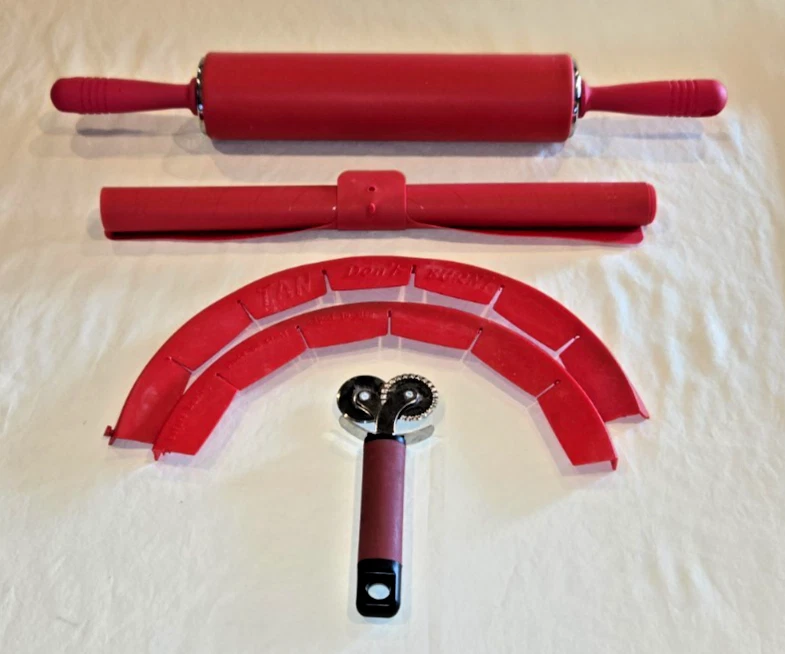 Red Silicon Pie Makers Baking Bundle