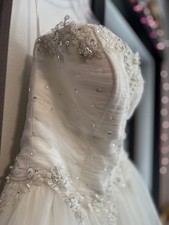   Brand New Wedding Dress  Veil  Underskirt  