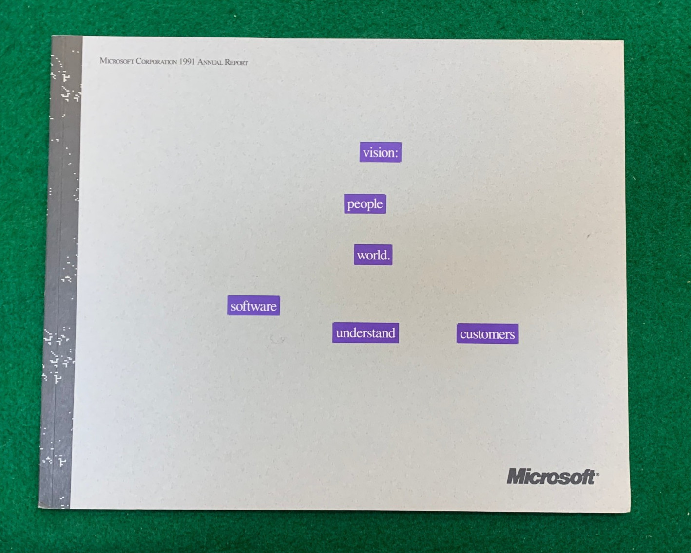1991 Microsoft Corporation Annual Report. 40 pages. 9" x 11"