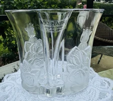 Crystal Vase from Japan Home Beautiful Original Design Frosted/Clear 5 1/4 Tall