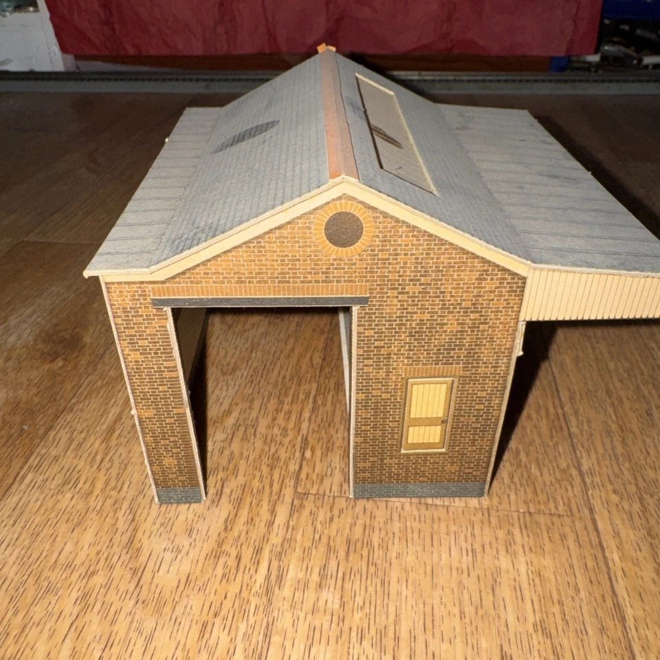 Superquick 00 Gauge Goods Depot Building Built - Image 3 of 4