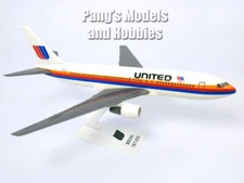 Boeing 767-200 (767) United Airlines 1/200 Scale Model by Flight Miniatures