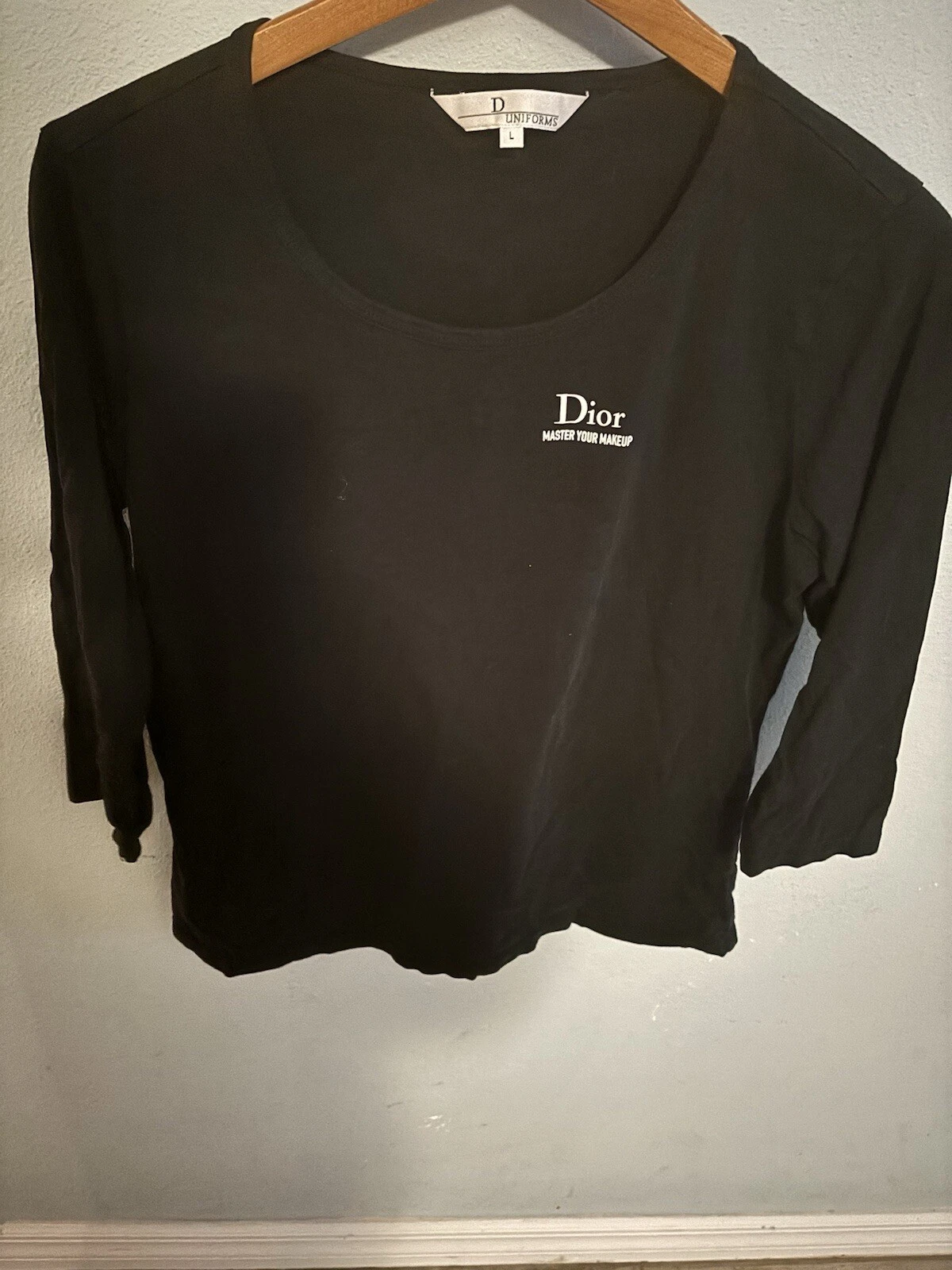 T shirt noir manches 3/4 Dior Uniformes Maîtrisez votre maquillage   Lrg