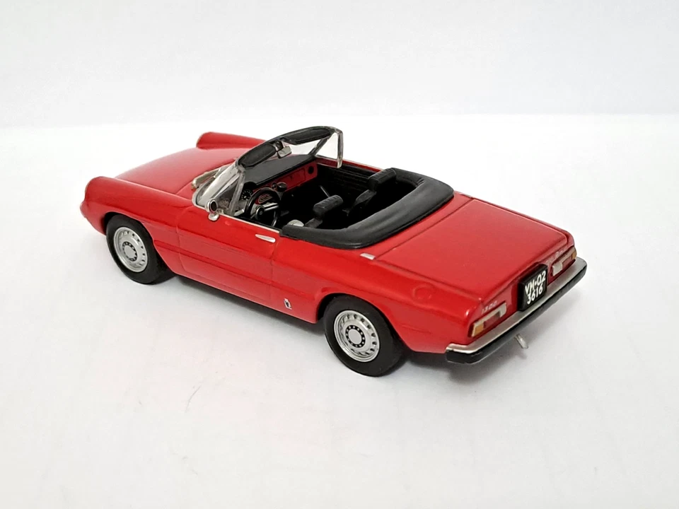 ALFA ROMEO DUETTO SPIDER 1300 JUNIOR (1970) - CODA  TRONCA - Immagine 4 di 4