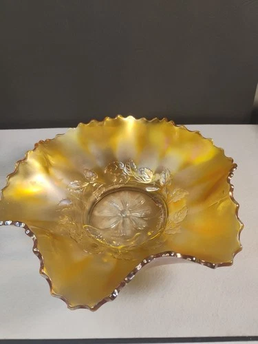 VINTAGE CARNIVAL DUGAN  MARIGOLD LARGE 9.5” BOWL