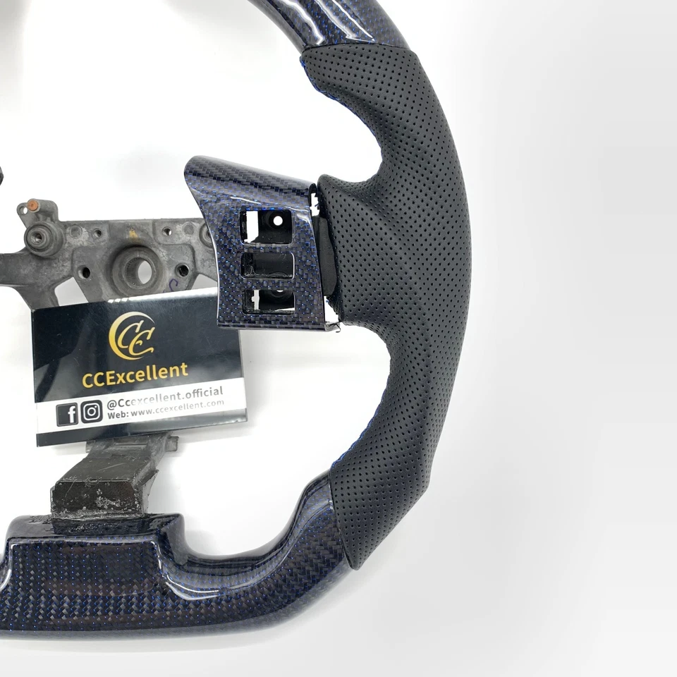 Volante de fibra de carbono real con moldura para Nissan 350Z/Z33 2002-2009 Foto 3 de 4