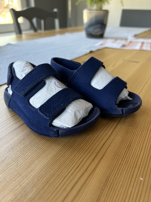 Neu Ecco 2nd Cozmo Kleinkind Sandalen UK4 EU20