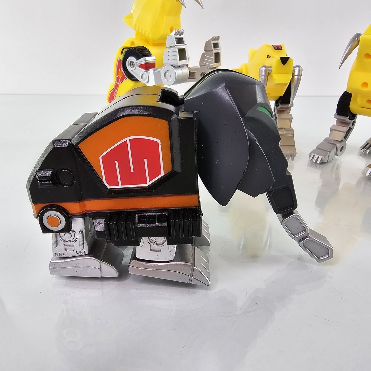 Power Rangers The Royal Subjects ZORD SET T-Rex Mastodon