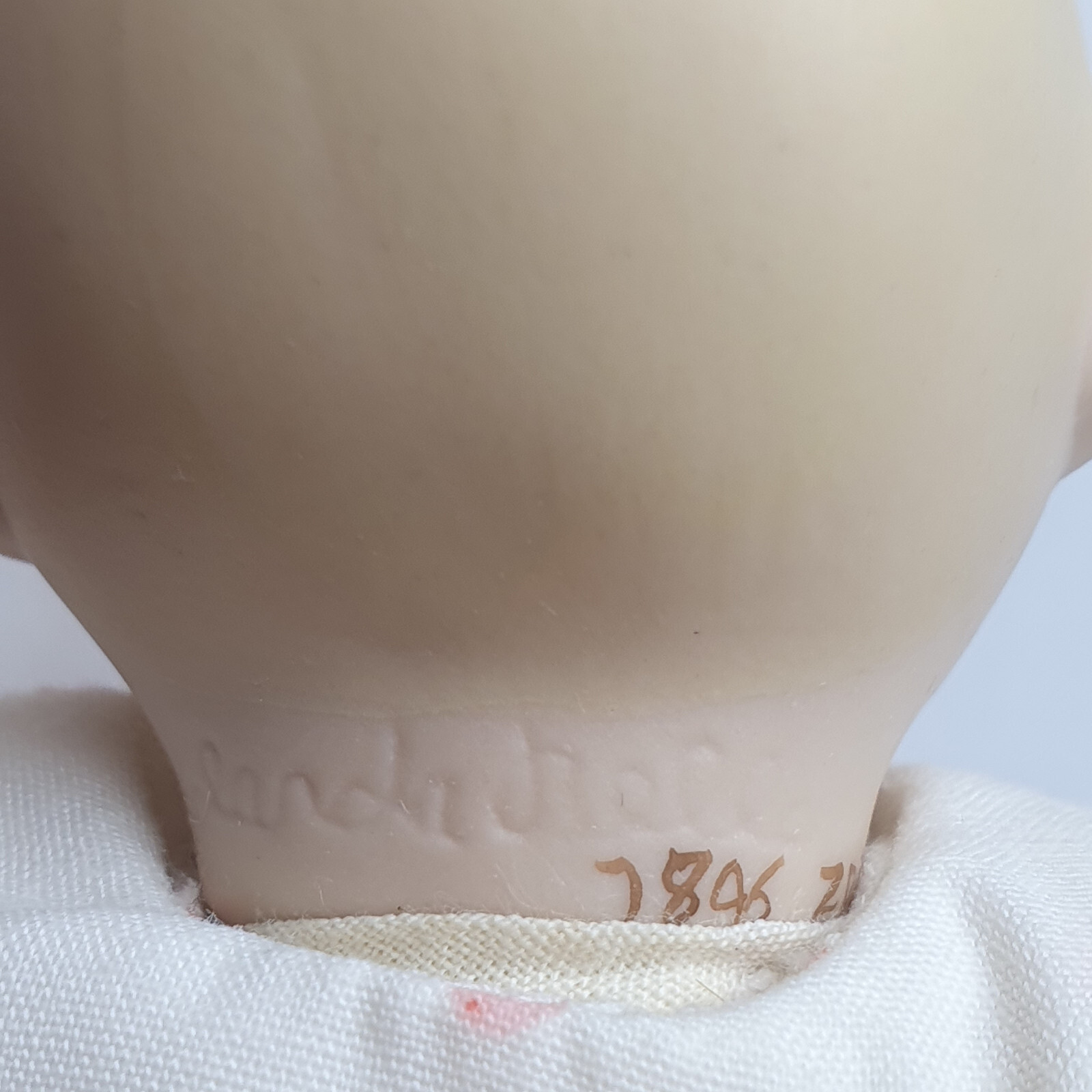 Porcelain Doll "Sarah" (919) 6"(16cm) by The Ashton-Drake Galleries