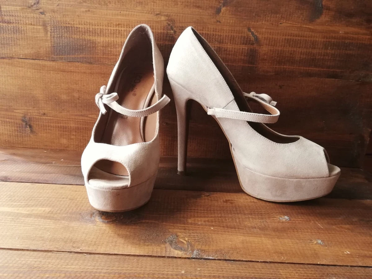 Donna hotsell piu scarpe