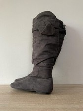 Stivali da donna grigi in ecopelle scamosciata con cerniera metà polpaccio UK(6) EU(39) OLS-BT033