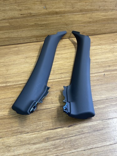 Audi R8 2011-2015 Front Right Cover panel Photo - $59