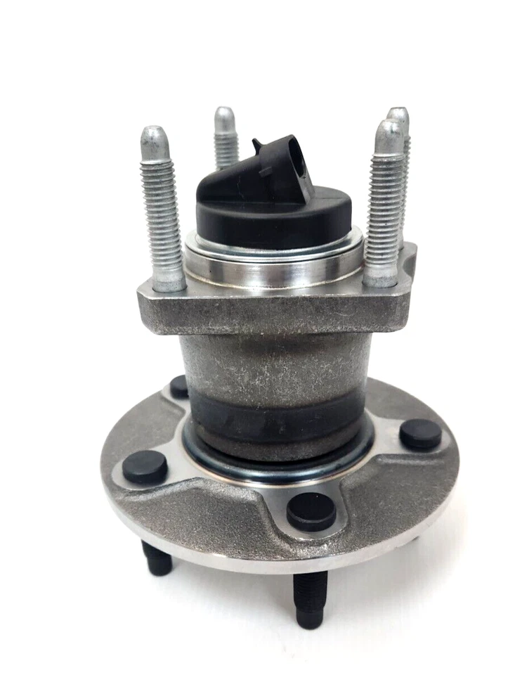 Conjunto de buje y cojinete de rueda trasera CRS NT512285 Chevy Cobalt/Hhr, Malibu, Pontiac Foto 3 de 4