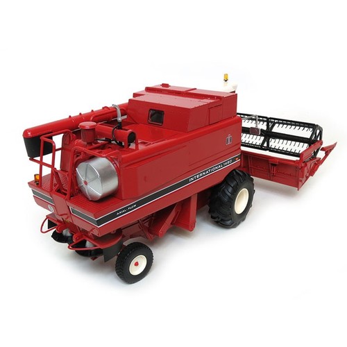 Case IH 1/32 International 1460 Axial-Flow Combine European Version REP087 - Picture 5 of 6