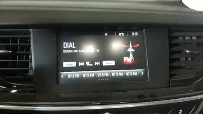 555343750 bildschirm H117254000004471 826549 OPEL INSIGNIA SPORTS TOURER 2017
