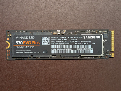 Samsung SSD 970 EVO Plus 2TB 2000GB NVME PCIe 3.0 x4 Festplatte (MZ-V7S1T0BW)
