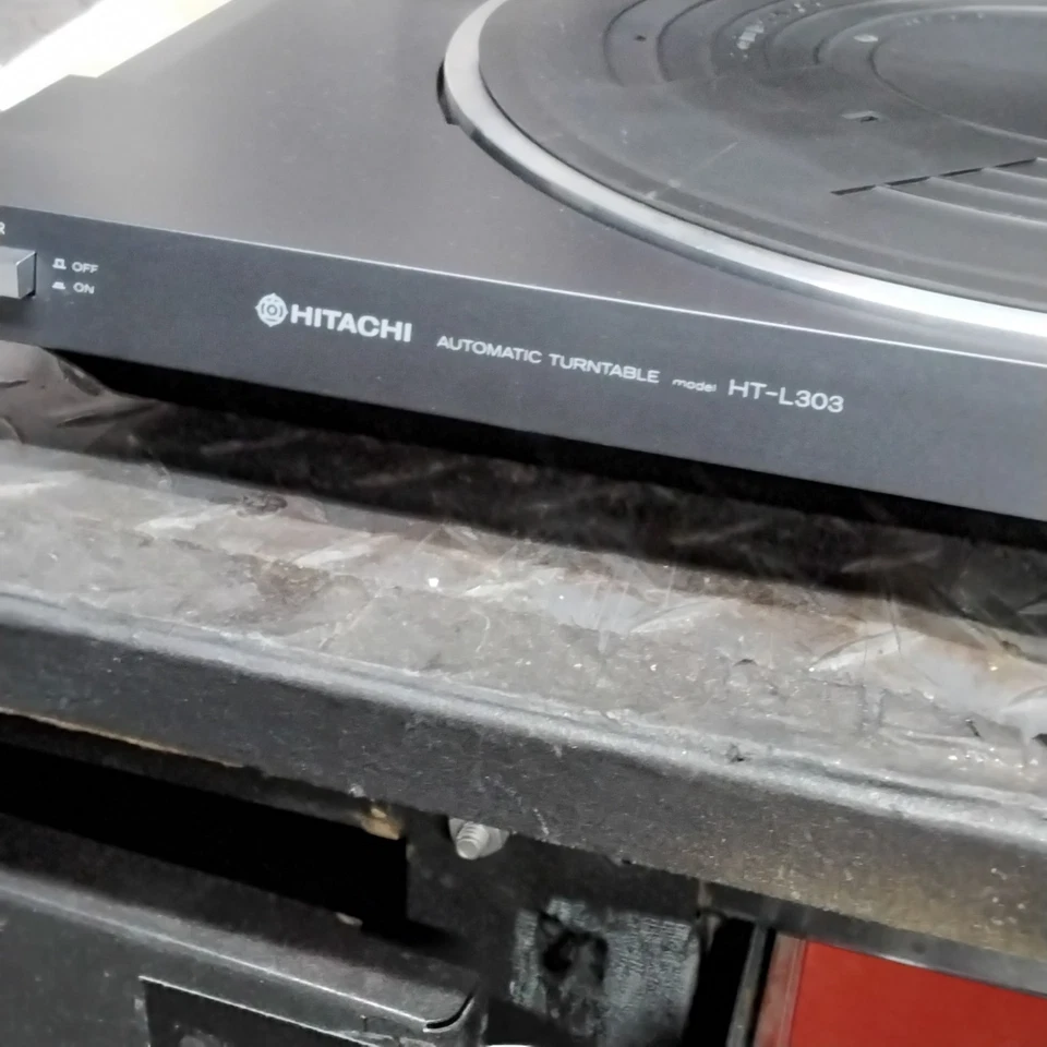 Vintage Hitachi HT-L303 Direct Drive Linear Tracking Auto Turntable 1983 Japan - Image 3 of 4