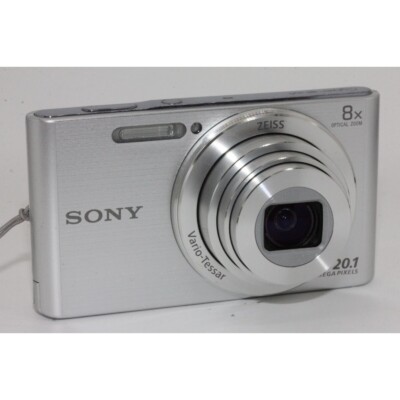 Sony CyberShot DSC W810 20.1MP 6x Digital Camera W Charger& Card