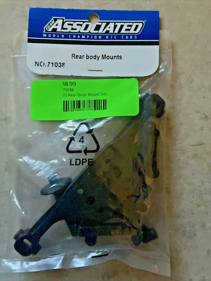 Sellos y tapa de caja de recreo Team Associated DR10 71023 y soportes de carrocería trasera 71038 Foto 3 de 4