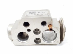 PORSCHE Cayenne 2013 Klimaanlagen Expansionsventil 7P0820679A