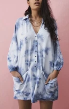 URBAN OUTFITTERS Benni Playsuit XS Blue White Tie Dye Pilled Romper Long Sleeve