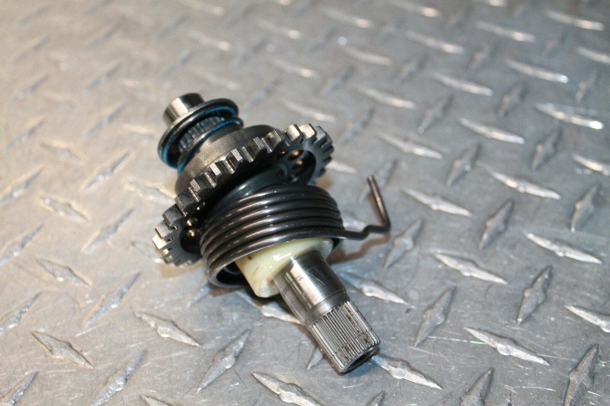 14 / 17 Yamaha YZ250F YZ 250F 250 Engine Kick Starter Gear OEM